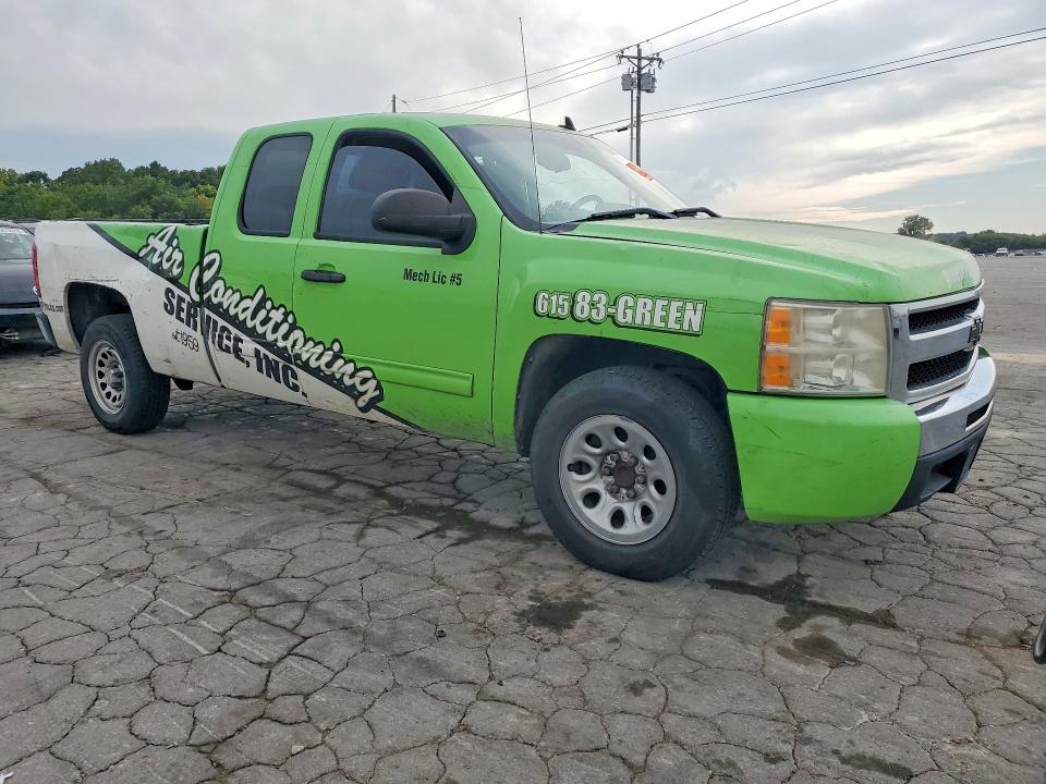 Photo 4 from auction – 2010 CHEVROLET SILVERADO with VIN 1GCSCREA3AZ114352