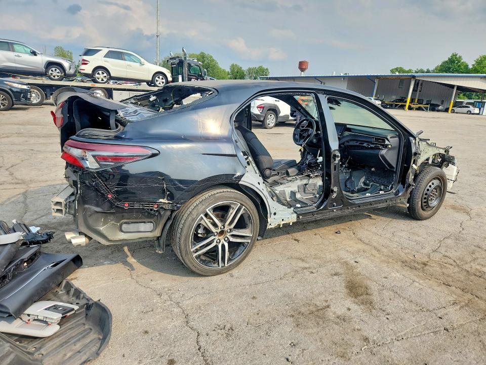 Photo 3 from auction – 2022 TOYOTA CAMRY with VIN 4T1G11AK7NU076201