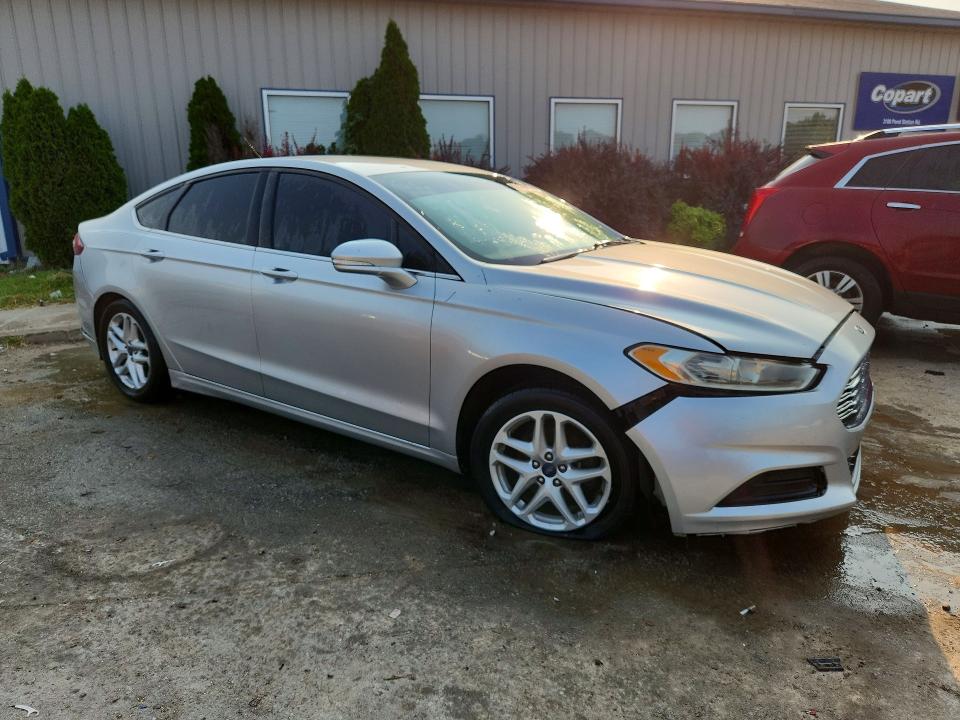Photo 4 from auction – 2014 FORD FUSION with VIN 3FA6P0H78ER175701