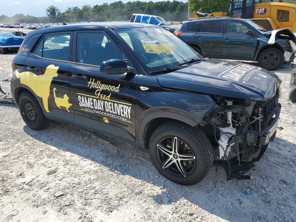 Photo 4 from auction – 2020 HYUNDAI VENUE with VIN KMHRB8A32LU037407