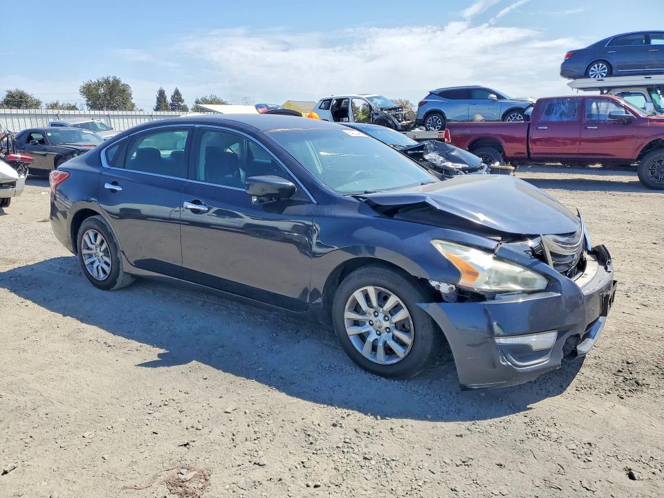 Photo 4 from auction – 2013 NISSAN ALTIMA with VIN 1N4AL3AP5DN460701