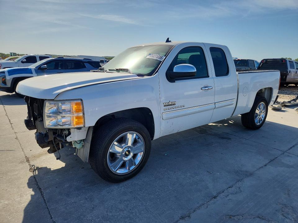 Photo 1 from auction – 2012 CHEVROLET SILVERADO with VIN 1GCRCSE05CZ140693
