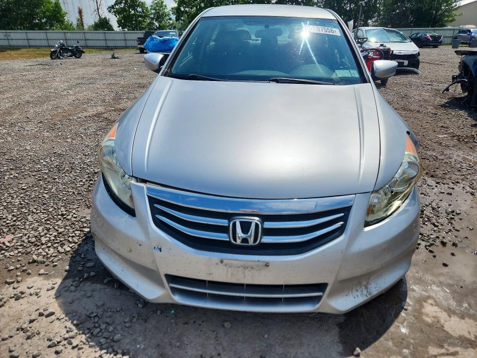 Photo 5 from auction – 2011 HONDA ACCORD with VIN 1HGCP2E34BA149467