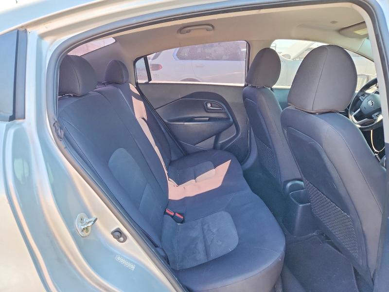 Photo 10 from auction – 2016 KIA RIO with VIN KNADM4A33G6590804