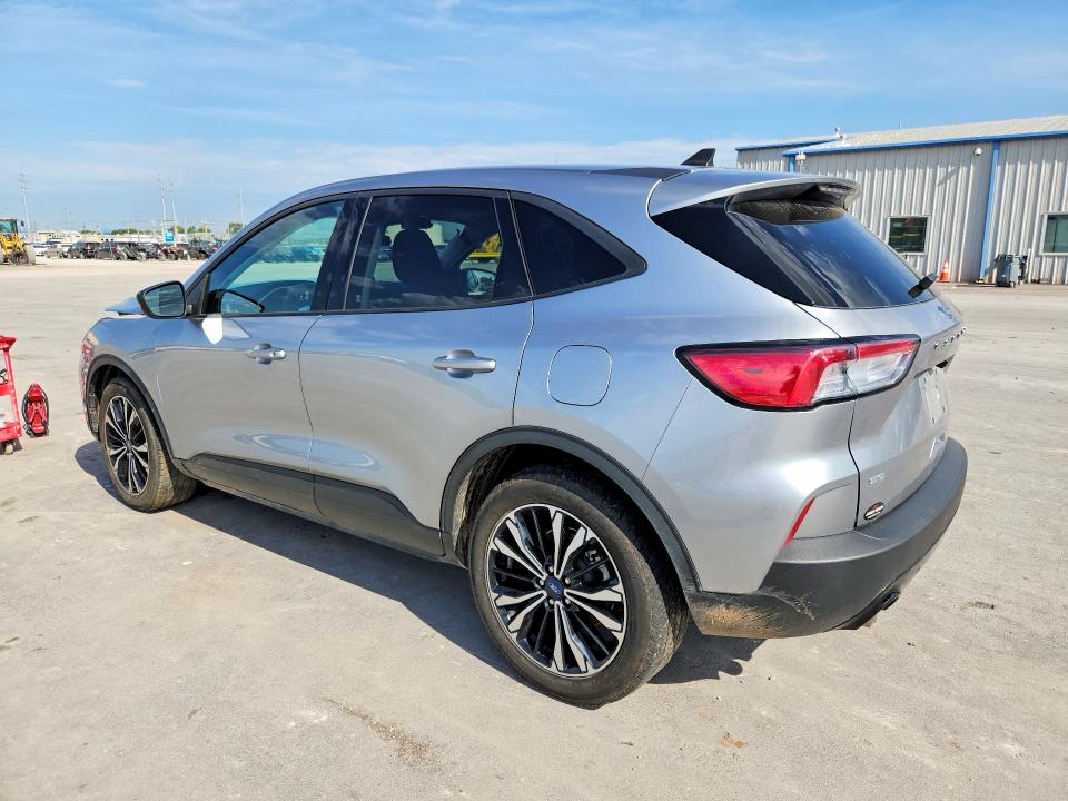 Photo 2 from auction – 2022 FORD ESCAPE with VIN 1FMCU0BZ7NUA07908