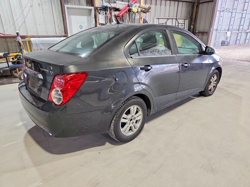 Photo 3 from auction – 2014 CHEVROLET SONIC with VIN 1G1JC5SB3E4139250