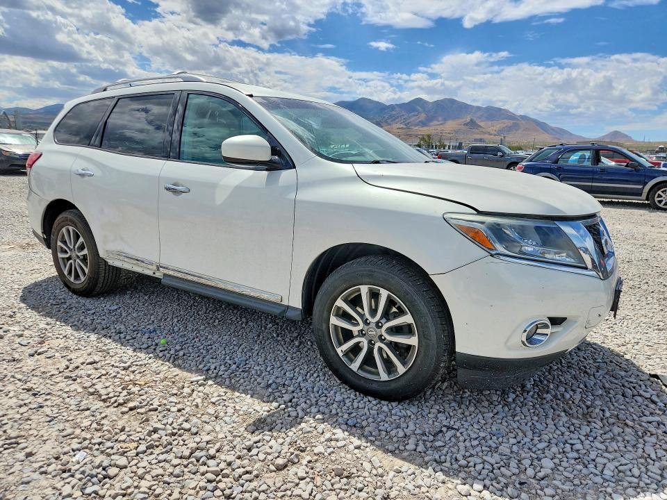 Photo 4 from auction – 2014 NISSAN PATHFINDER with VIN 5N1AR2MM2EC612110