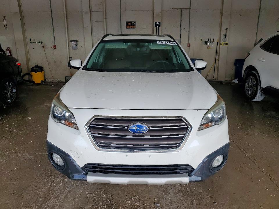 Photo 5 from auction – 2017 SUBARU OUTBACK with VIN 4S4BSETC7H3438025