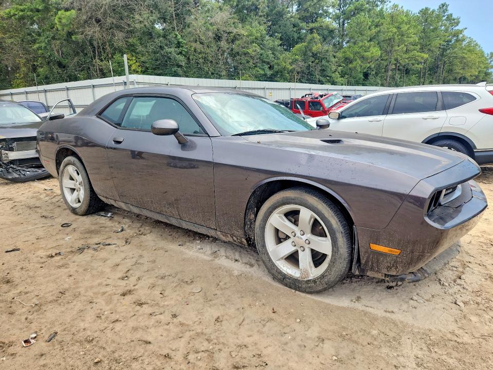Photo 4 from auction – 2014 DODGE CHALLENGER with VIN 2C3CDYAG3EH195224