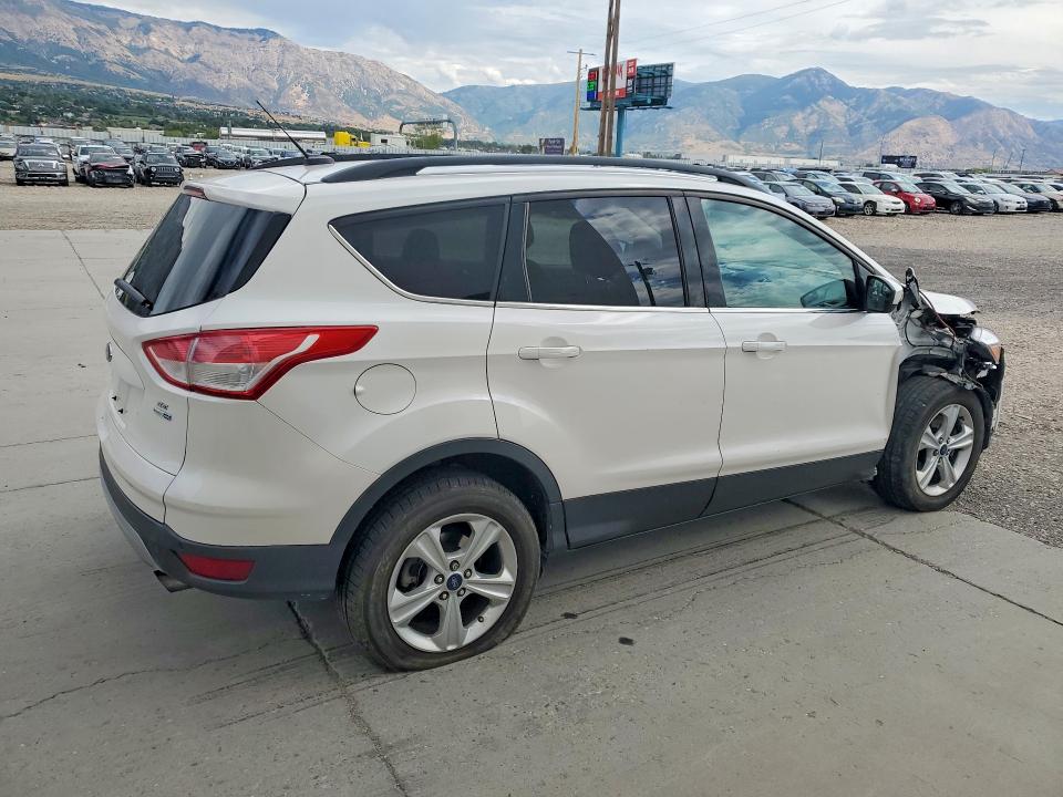 Photo 3 from auction – 2014 FORD ESCAPE with VIN 1FMCU9G99EUC55218
