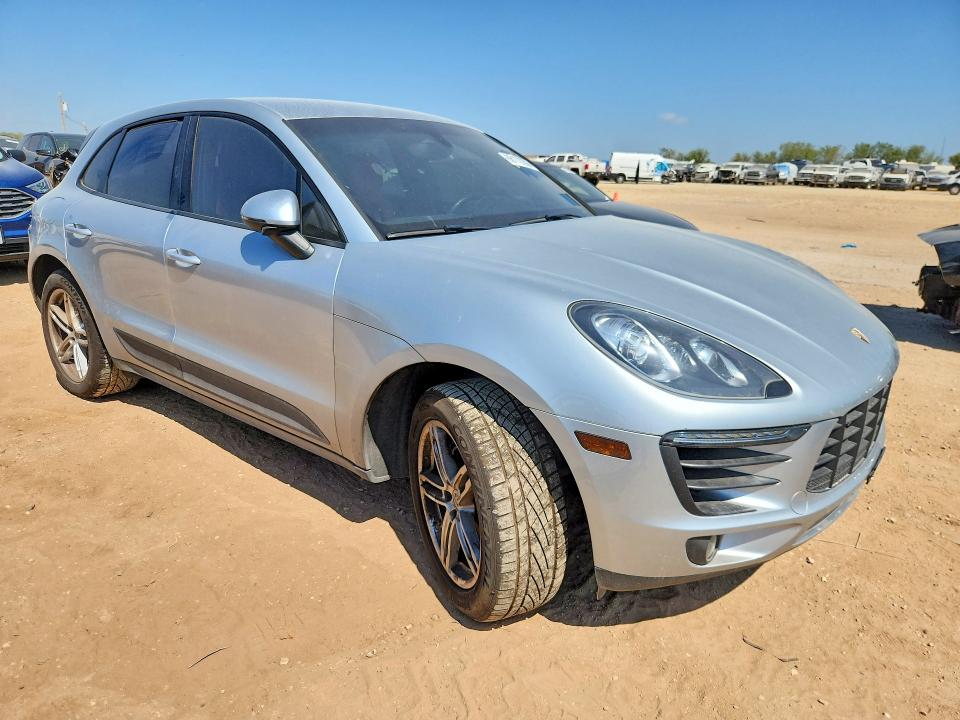 Photo 4 from auction – 2015 PORSCHE MACAN with VIN WP1AB2A56FLB41519