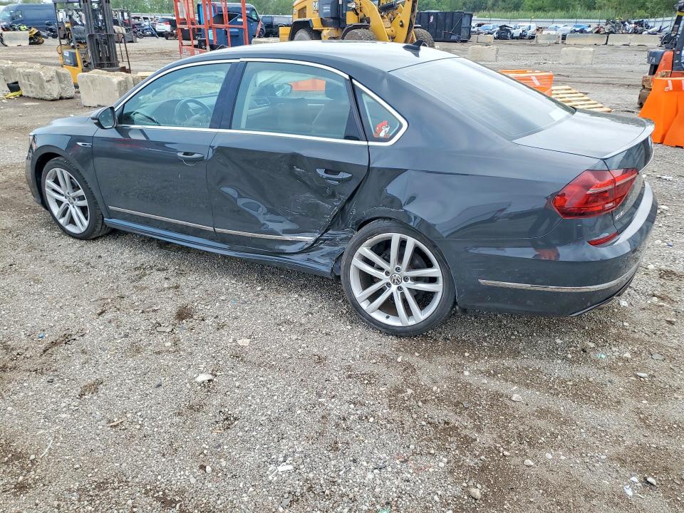 Photo 2 from auction – 2017 VOLKSWAGEN PASSAT with VIN 1VWDT7A32HC079656