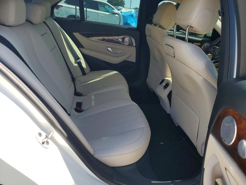 Photo 10 from auction – 2019 MERCEDES-BENZ E with VIN WDDZF4JB9KA490518