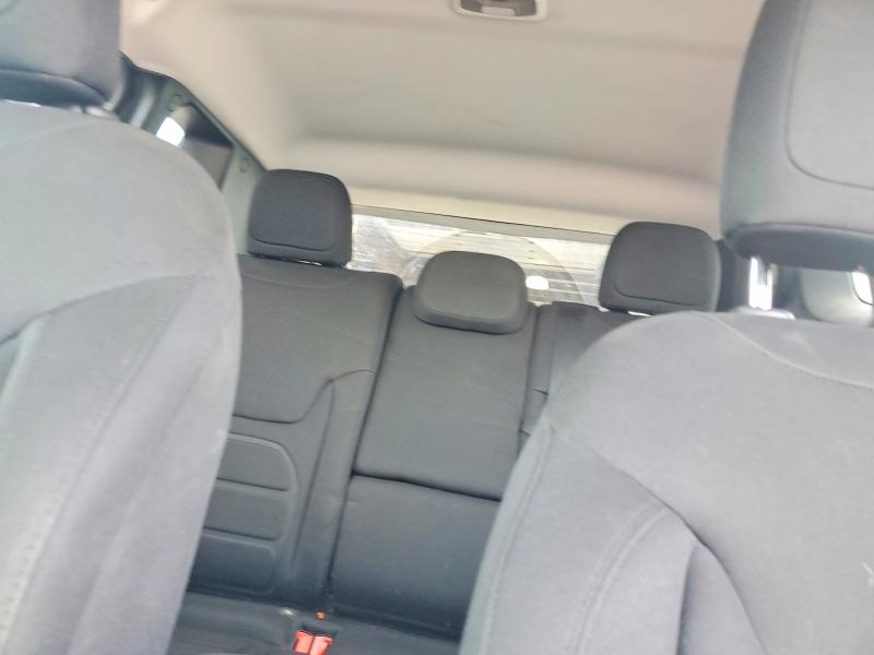 Photo 10 from auction – 2021 JEEP RENEGADE with VIN ZACNJCBB2MPN26369