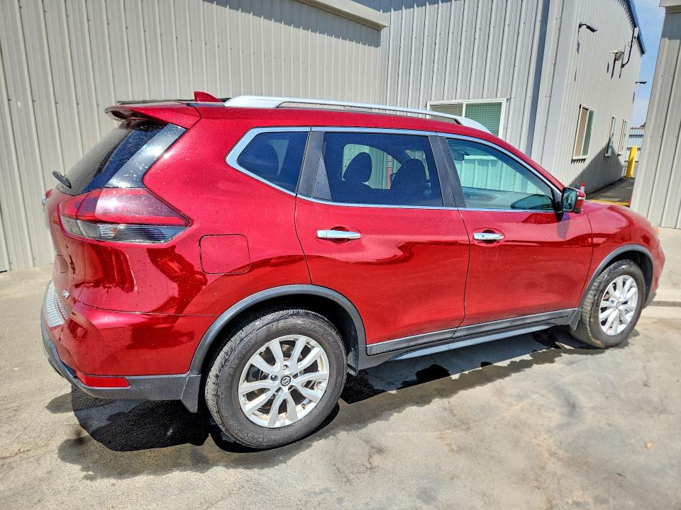 Photo 3 from auction – 2018 NISSAN ROGUE with VIN 5N1AT2MT6JC715775