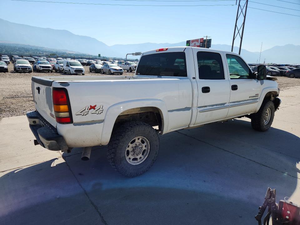 Photo 3 from auction – 2006 GMC SIERRA with VIN 1GTHK23266F127301