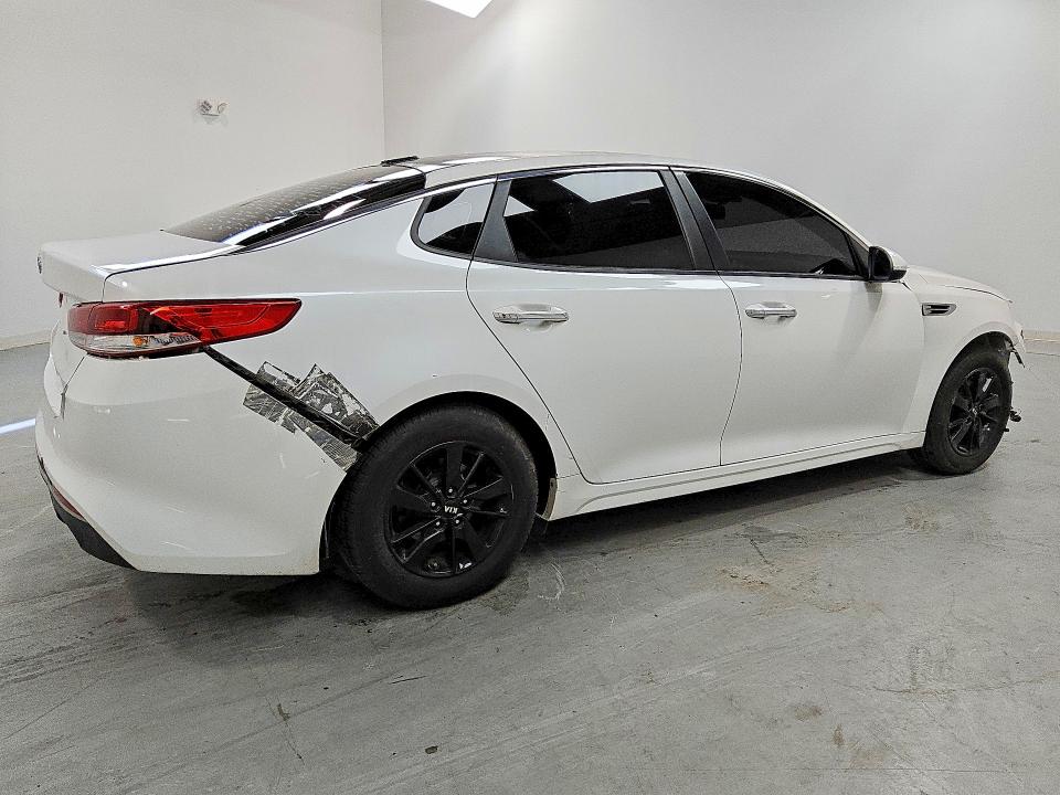 Photo 3 from auction – 2016 KIA OPTIMA with VIN KNAGT4L37G5103641