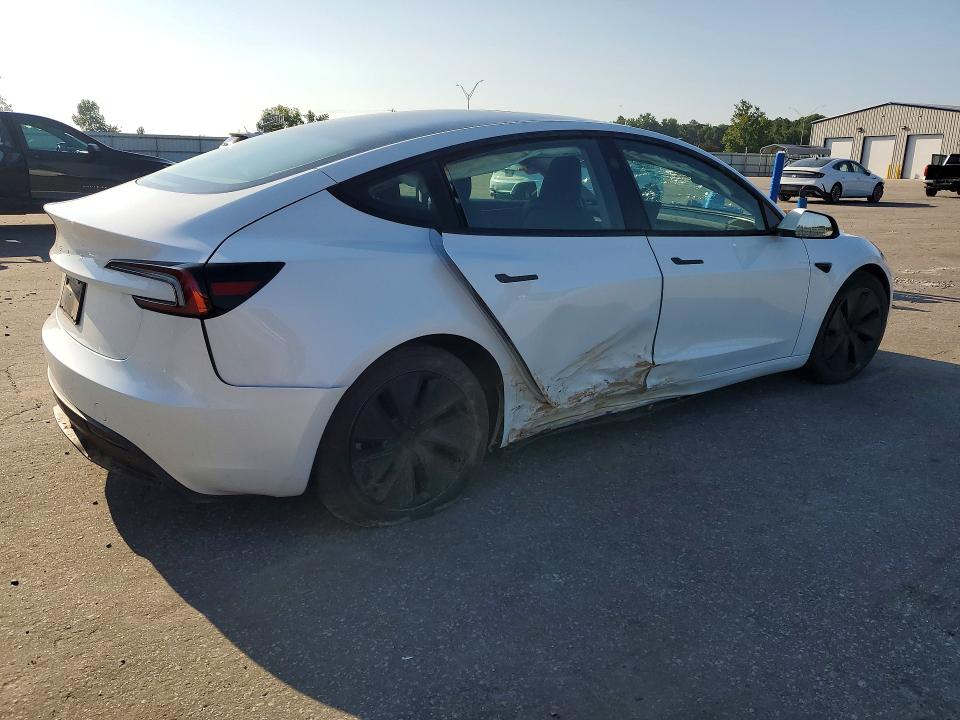 صورة رقم 3 من المزاد - 2024 TESLA MODEL 3 مع VIN 5YJ3E1EA1RF731248