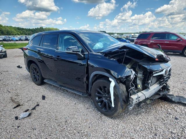 Photo 4 from auction – 2022 TOYOTA HIGHLANDER with VIN 5TDCZRAH5NS102636