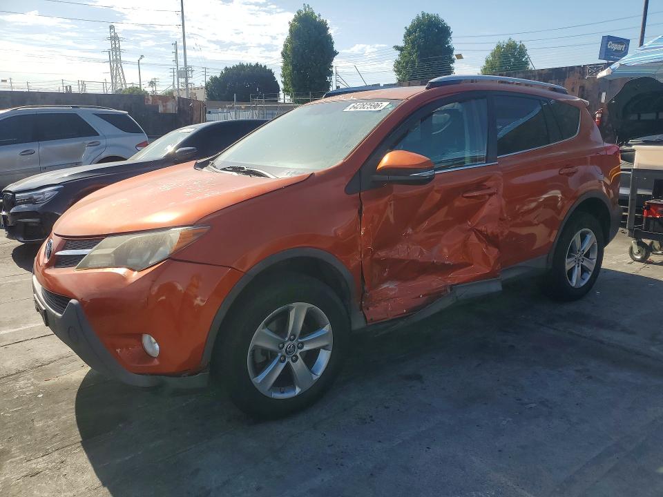 Photo 1 from auction – 2015 TOYOTA RAV4 with VIN 2T3WFREV1FW176920