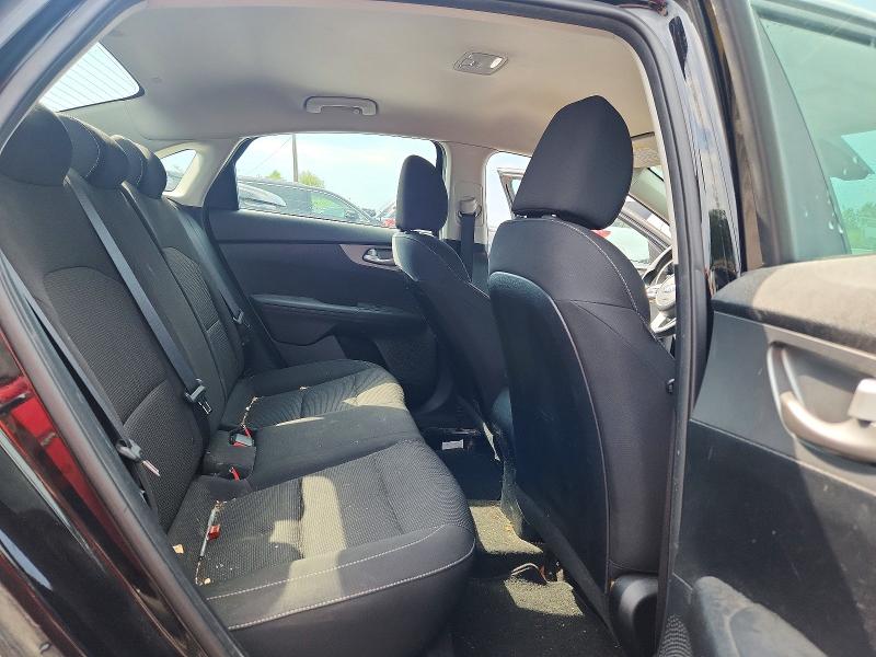Photo 10 from auction – 2019 KIA FORTE with VIN 3KPF24AD2KE009399