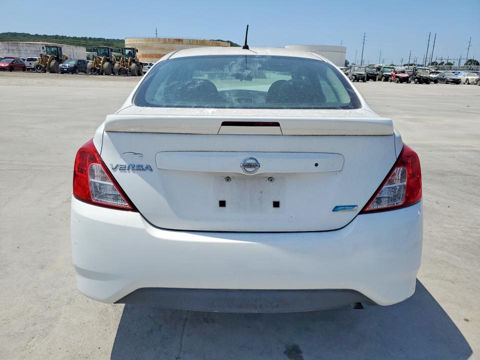Photo 6 from auction – 2015 NISSAN VERSA with VIN 3N1CN7AP7FL953984
