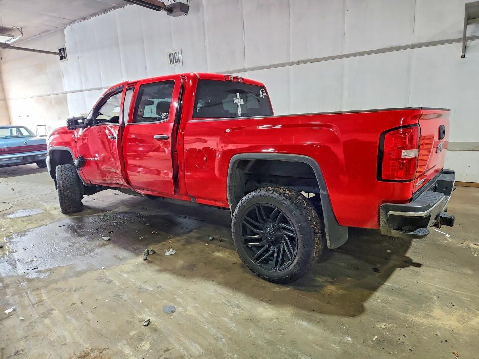 Снимка 2 от търг – 2017 GMC SIERRA с VIN 1GT12REY4HF232143