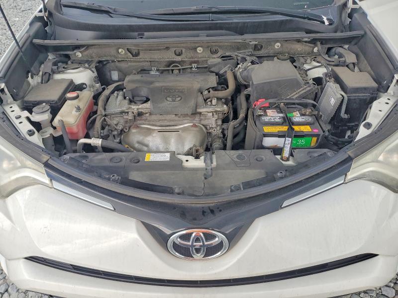 Photo 11 from auction – 2016 TOYOTA RAV4 with VIN JTMRFREV7GJ090234