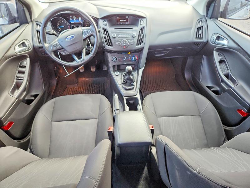 Photo 8 from auction – 2016 FORD FOCUS with VIN 1FADP3K20GL353768