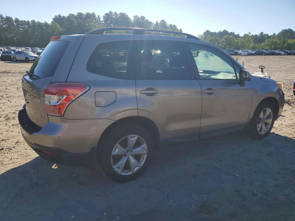 Photo 3 from auction – 2014 SUBARU FORESTER with VIN JF2SJAEC9EH539211