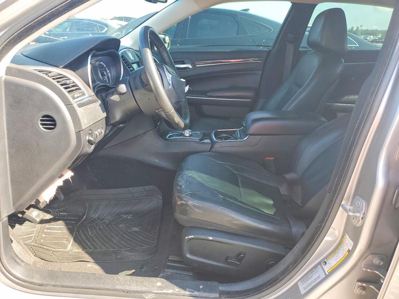 Photo 7 from auction – 2015 CHRYSLER 300 with VIN 2C3CCAAG4FH853676