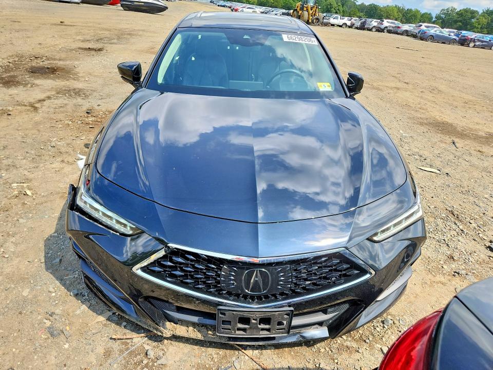Photo 5 from auction – 2021 ACURA TLX with VIN 19UUB6F32MA010742