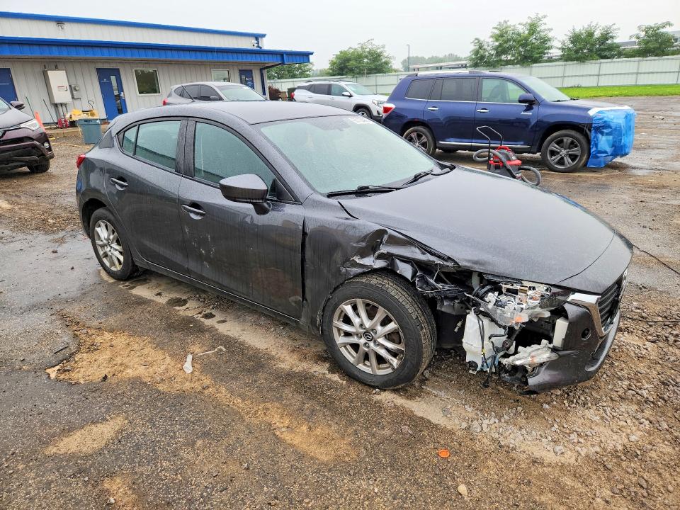 Photo 4 from auction – 2017 MAZDA 3 with VIN JM1BN1K78H1103649