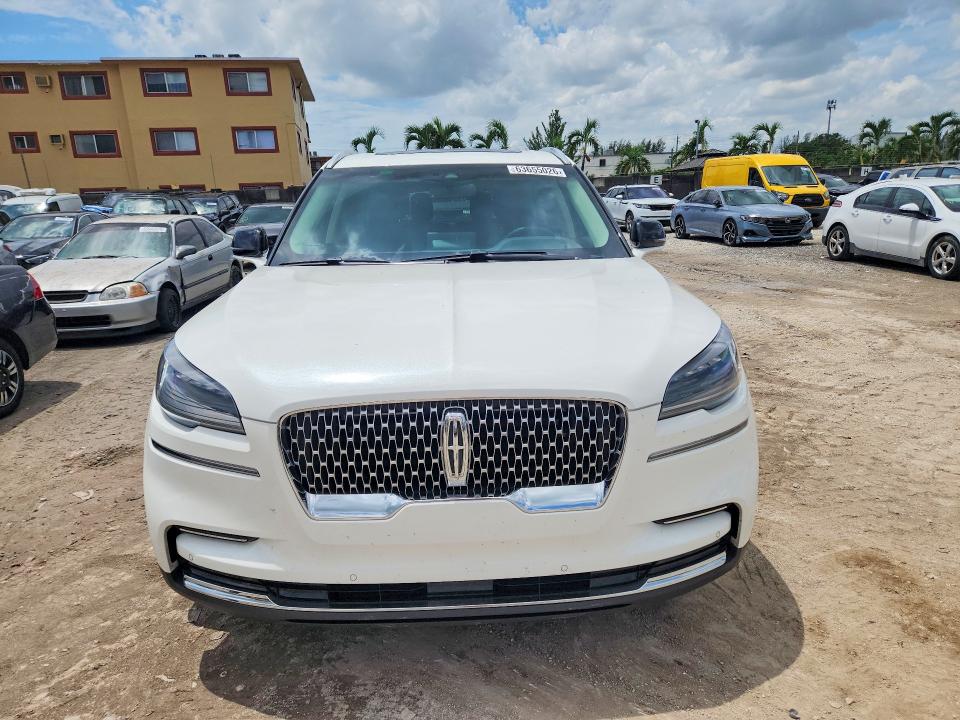 Photo 5 from auction – 2023 LINCOLN AVIATOR with VIN 5LM5J6WC0PGL09291