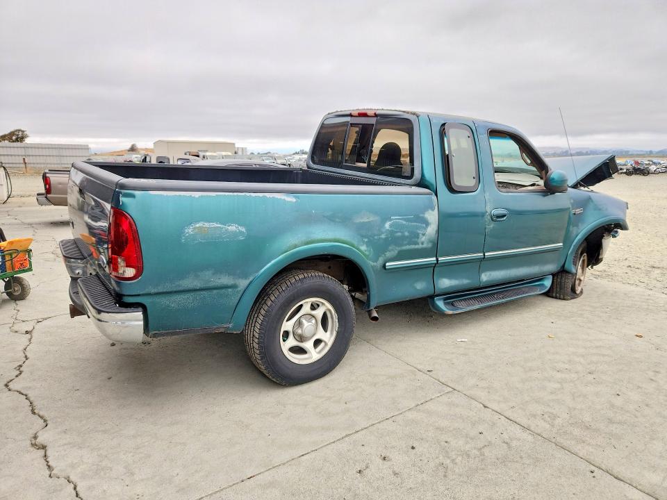 Photo 3 from auction – 1997 FORD F150 with VIN 1FTDX1868VNB22126