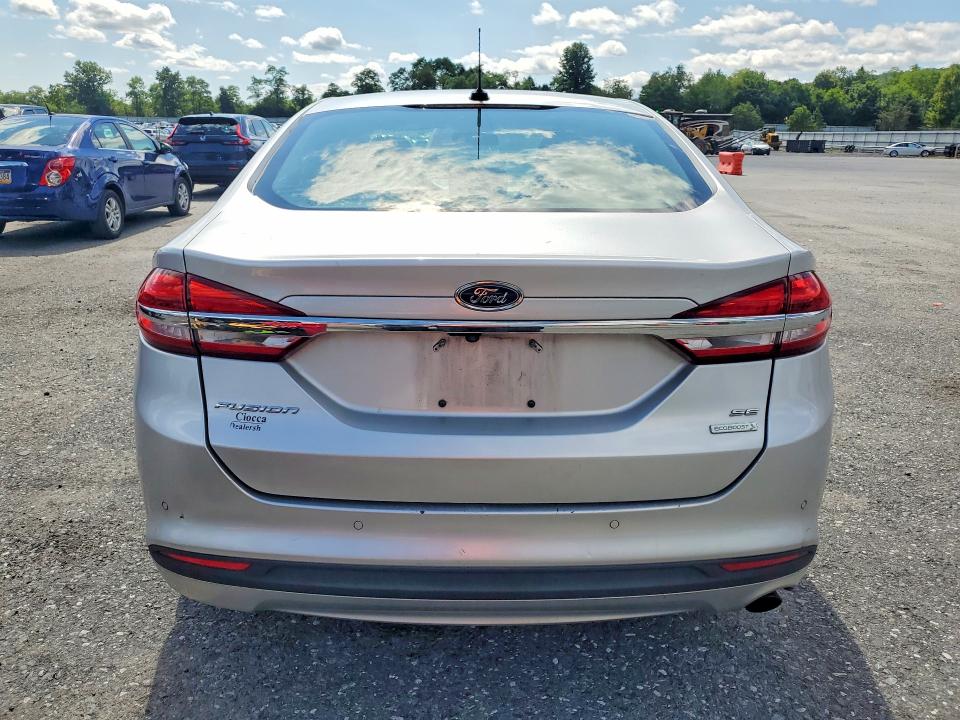 Photo 6 from auction – 2017 FORD FUSION with VIN 3FA6P0HD7HR256442
