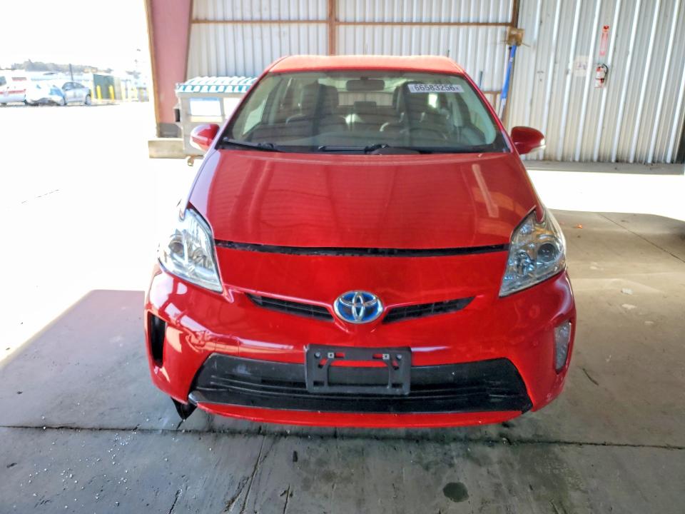 Photo 5 from auction – 2015 TOYOTA PRIUS with VIN JTDKN3DU4F0430325