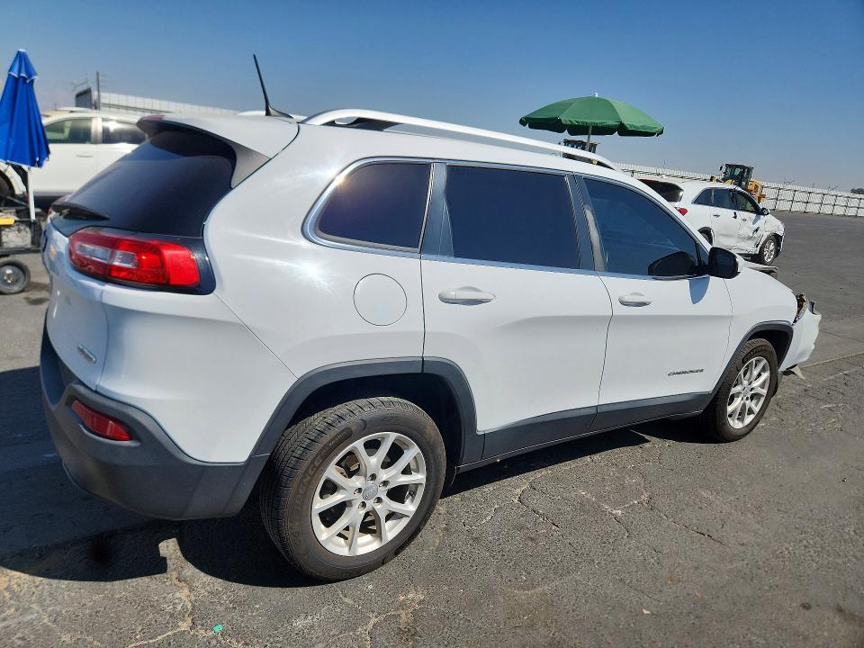 Photo 3 from auction – 2018 JEEP CHEROKEE with VIN 1C4PJLCB9JD615327