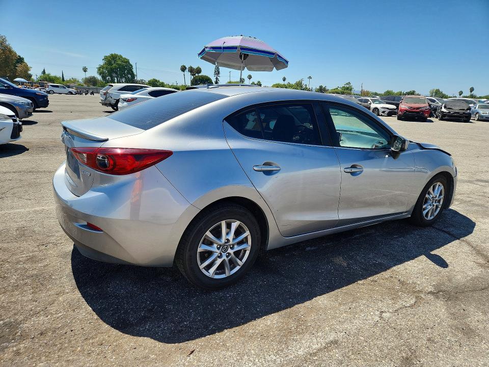 Foto 3 de la subasta – 2014 MAZDA 3 con VIN JM1BM1W72E1193809