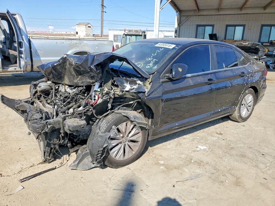 VOLKSWAGEN JETTA 2019 with VIN 3VWC57BU3KM272840 - Photo from auction