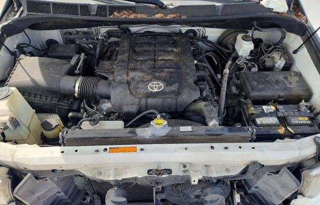 Photo 12 from auction – 2016 TOYOTA SEQUOIA with VIN 5TDYY5G10GS065719