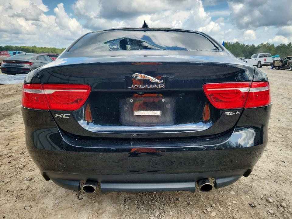 Photo 6 from auction – 2017 JAGUAR XE with VIN SAJAD4BVXHA960703