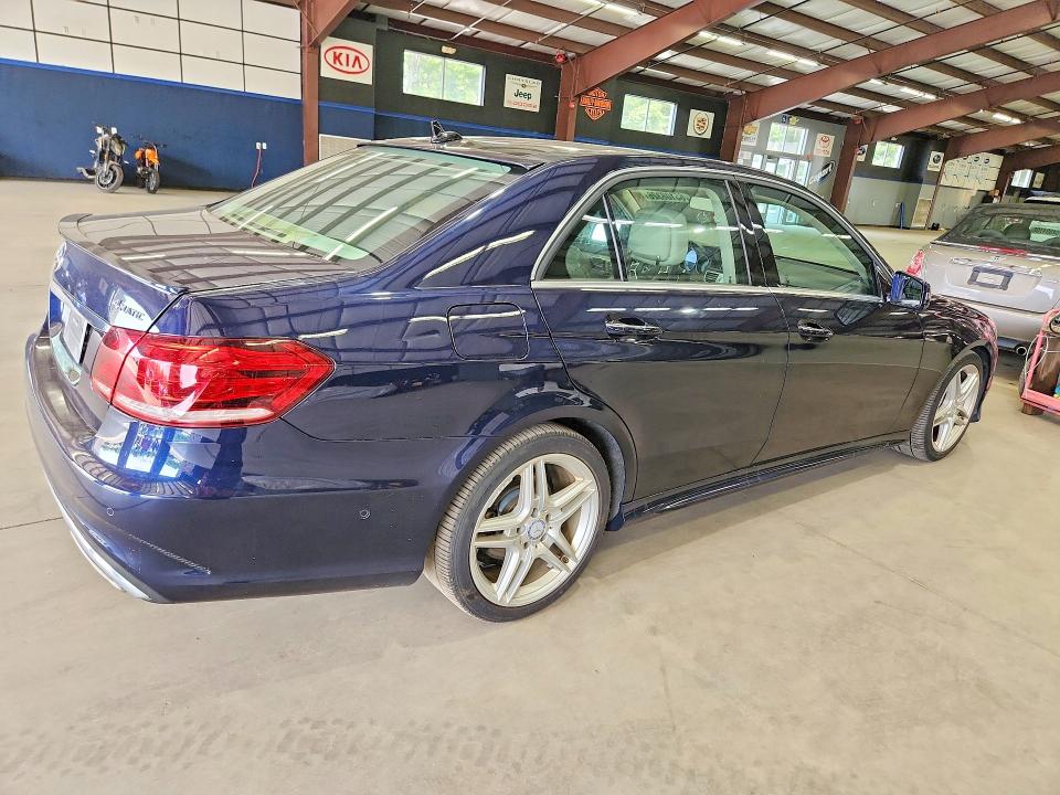 Photo 3 from auction – 2014 MERCEDES-BENZ E with VIN WDDHF8JB7EB046832