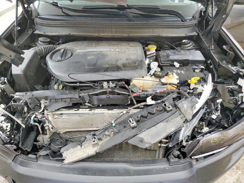 Photo 12 from auction – 2019 JEEP CHEROKEE with VIN 1C4PJMBX7KD398879