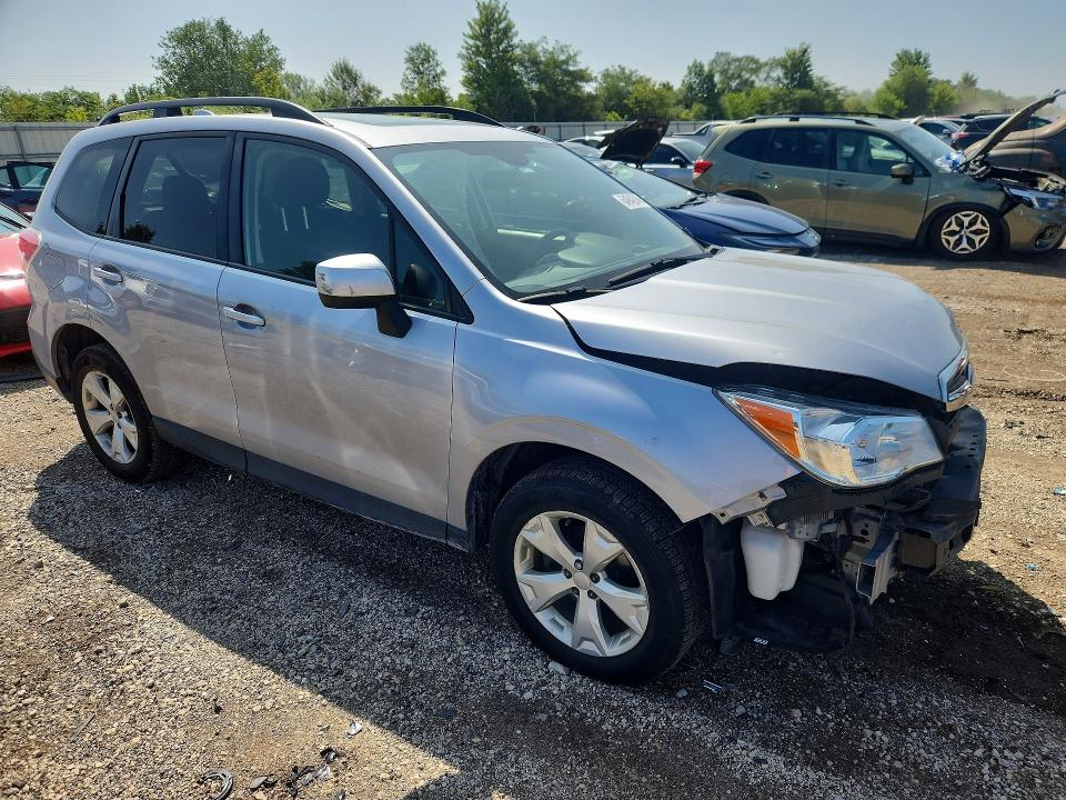 Photo 4 from auction – 2016 SUBARU FORESTER with VIN JF2SJAFC7GH416105