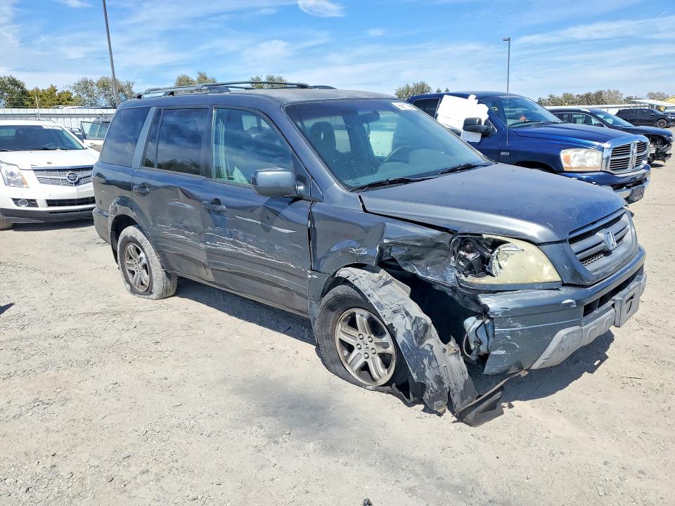 Photo 4 from auction – 2005 HONDA PILOT with VIN 2HKYF18425H571644