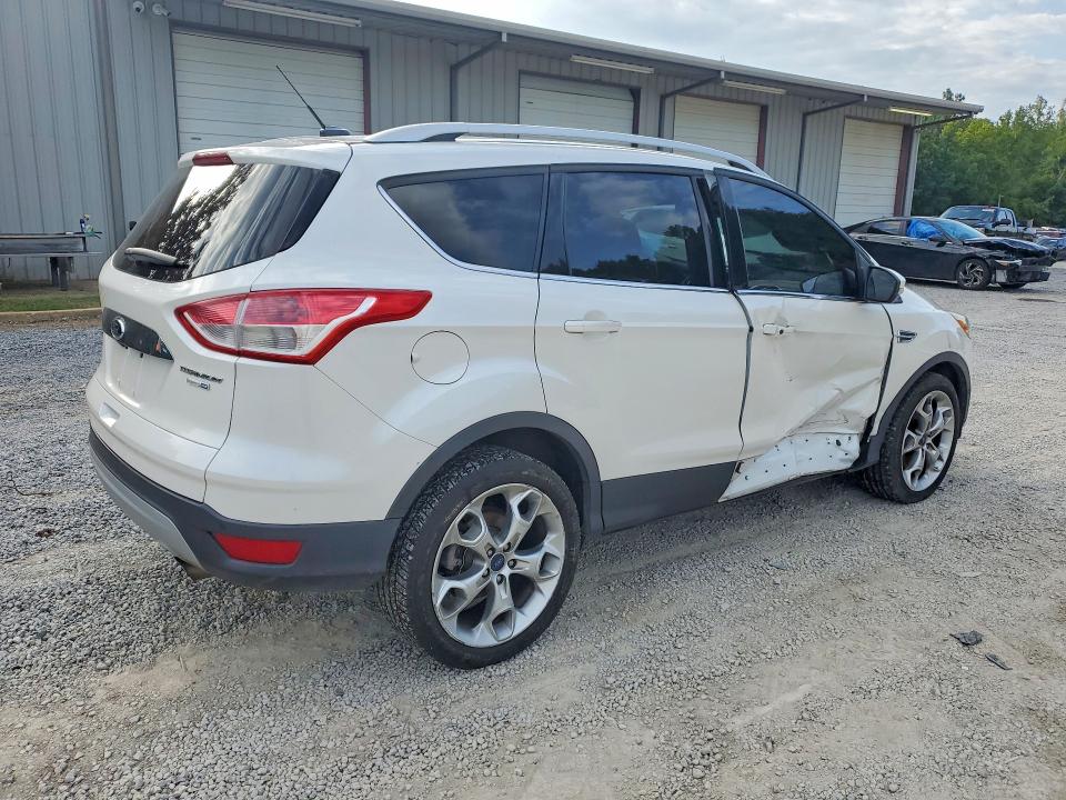 Photo 3 from auction – 2015 FORD ESCAPE with VIN 1FMCU9J93FUC68007