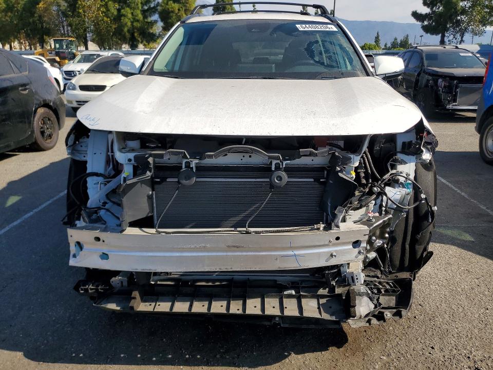 Photo 5 from auction – 2023 TOYOTA RAV4 with VIN 2T3W1RFV1PC218020