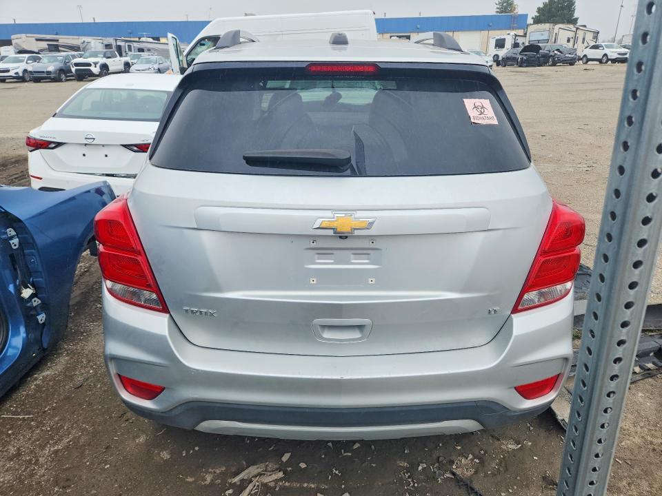 Photo 6 from auction – 2019 CHEVROLET TRAX with VIN KL7CJLSB9KB819152