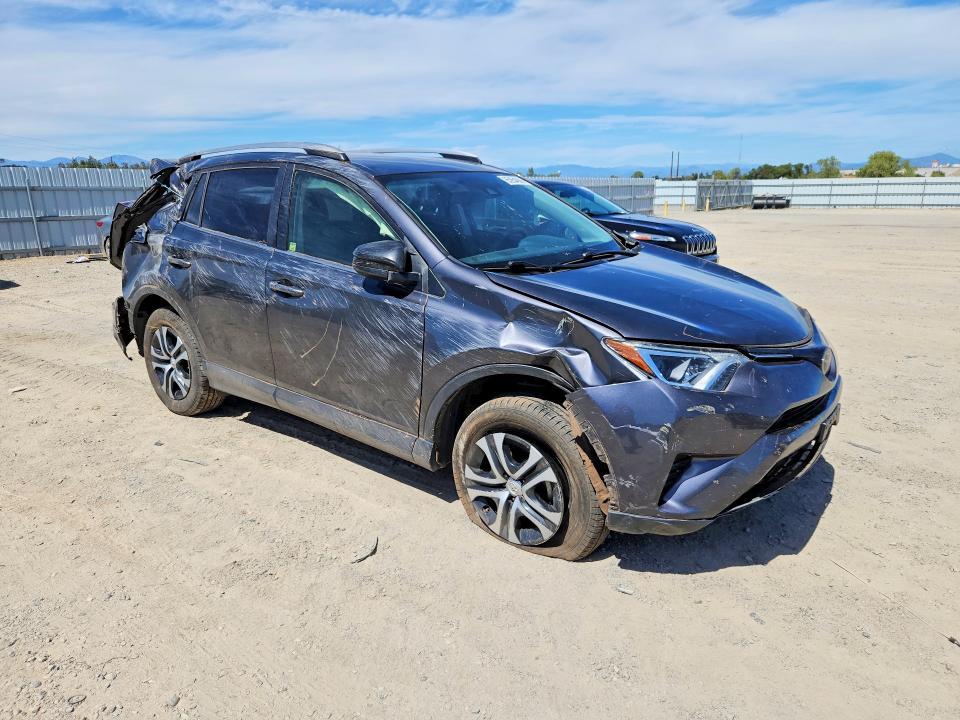 Photo 4 from auction – 2017 TOYOTA RAV4 with VIN JTMZFREV1HJ103299